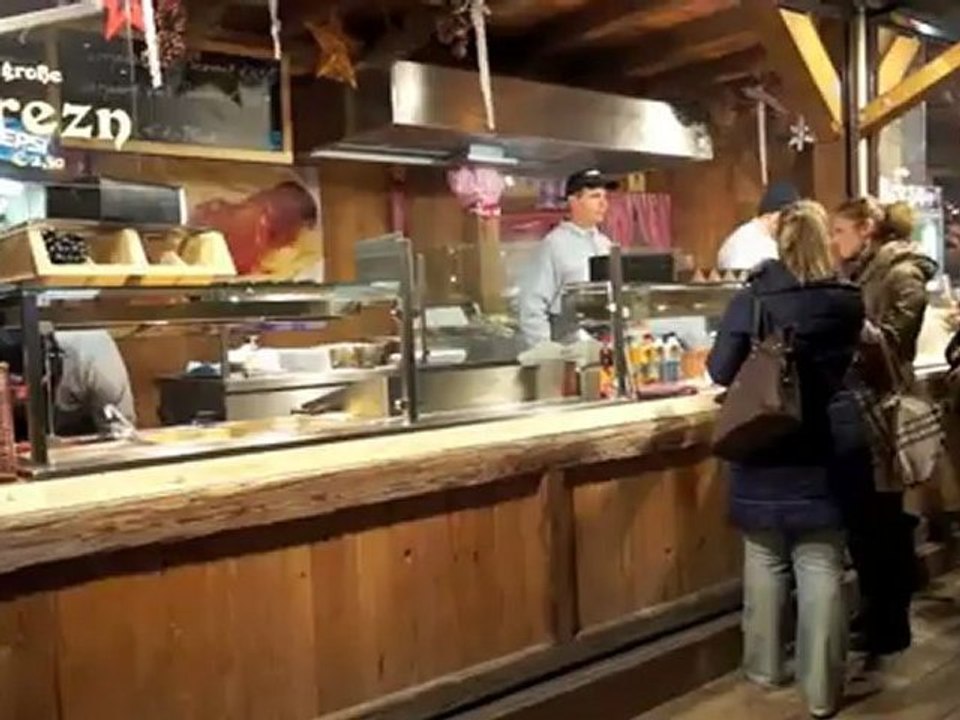 Münchner Eiszauber 2011 am Abend - Impressionen