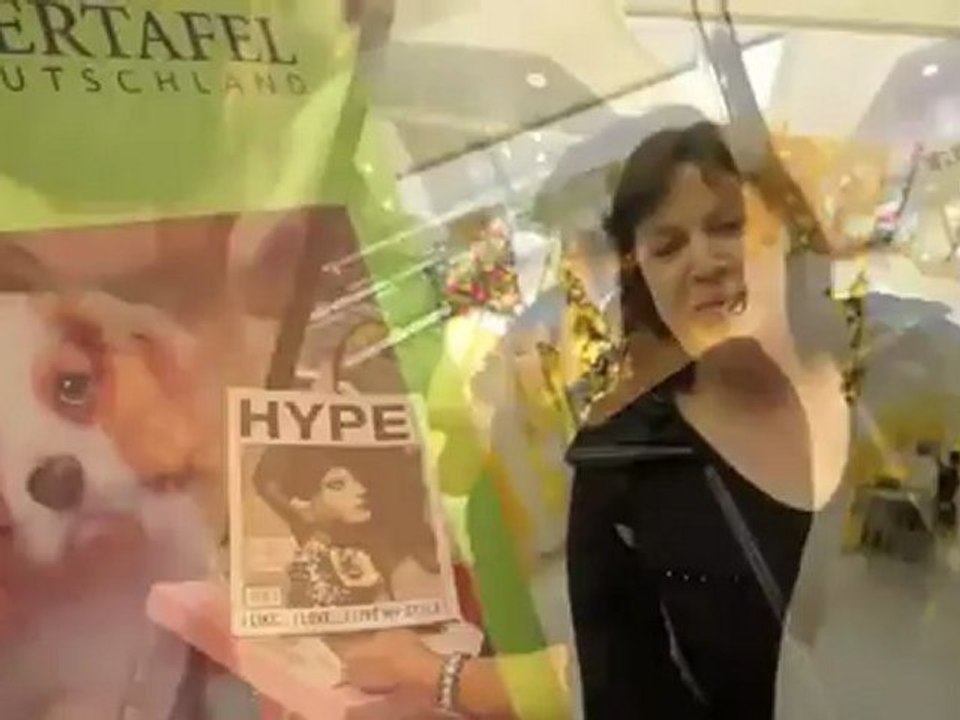 Sir Henry sammelt für die Tiertafel München @ Oberpollinger