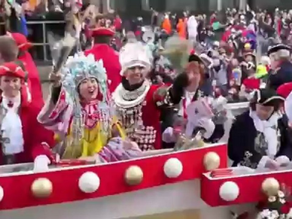 Teil 2: Kölner Rosenmontagszug 2012, Impressionen