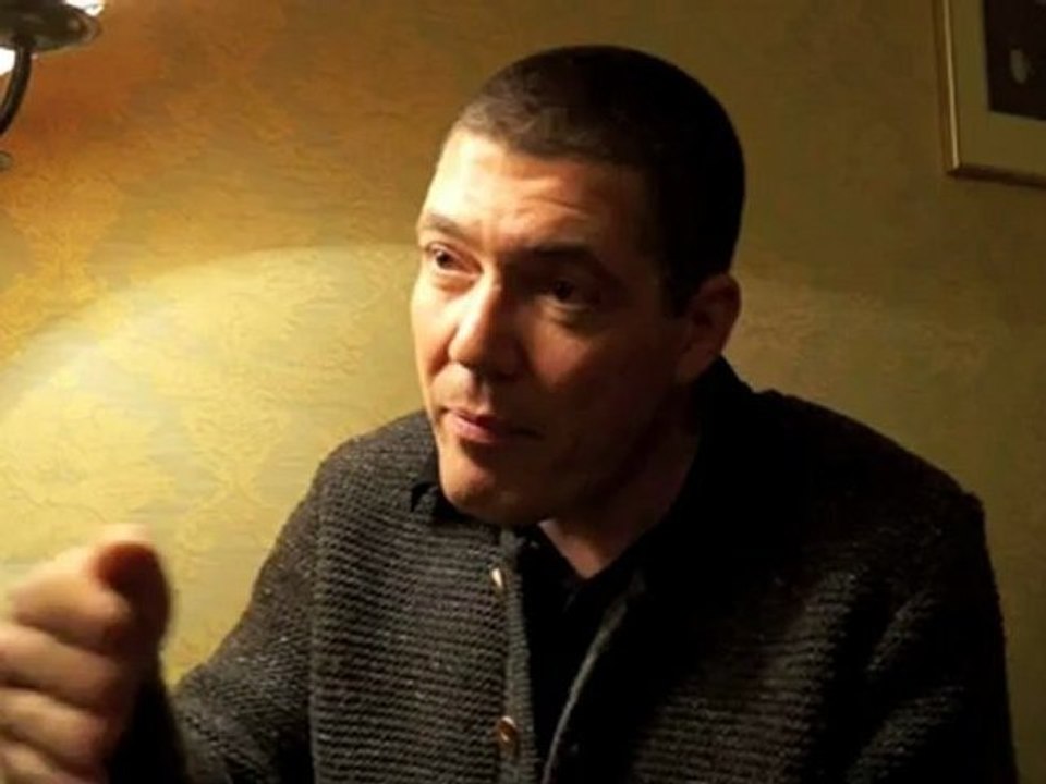 Marc Ritter als Autor stellt sein neues Buch 'Kreuzzug' vor