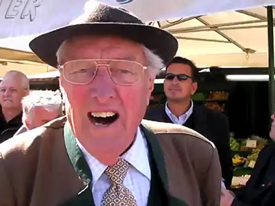 Video: Ferdinand Schmid zum ersten Münchner Maibaum 1962 (Archiv 30.04.2008)