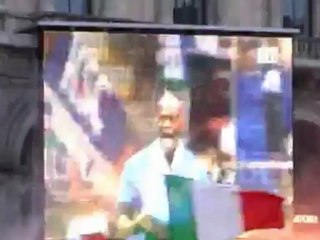 Piazza Duomo segue la partita degli azzurri