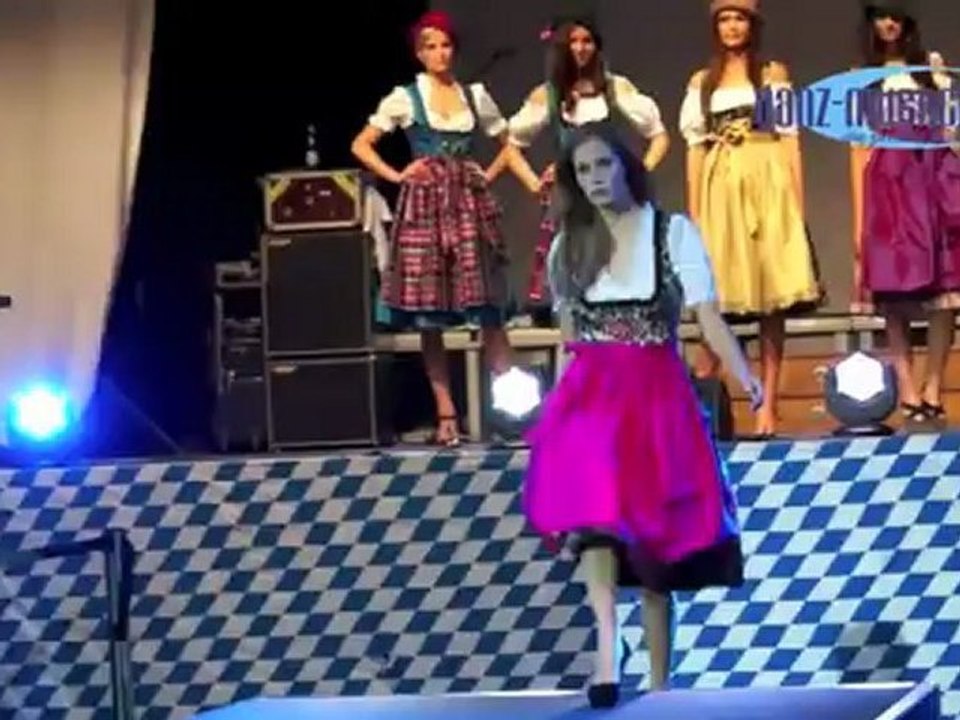 „Basler Dirndl Premiere' @ Nacht der Tracht 2012 im Löwenbräukeller am 04.05.2012