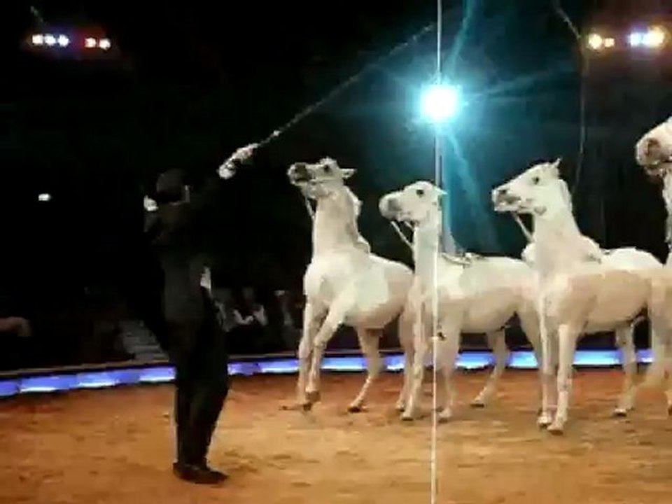 Circus Krone 2007: Premiere 2. Winterspielzeit am 1.2.2007