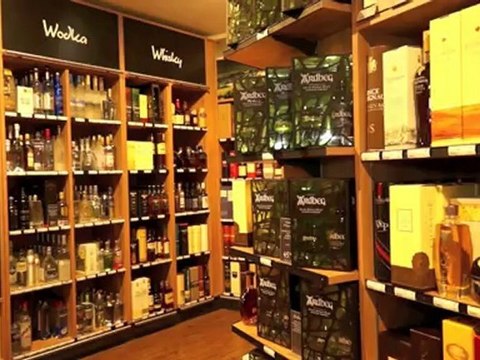 Weinabteilung der Galeria Gourmet @ Galeria Kaufhof München