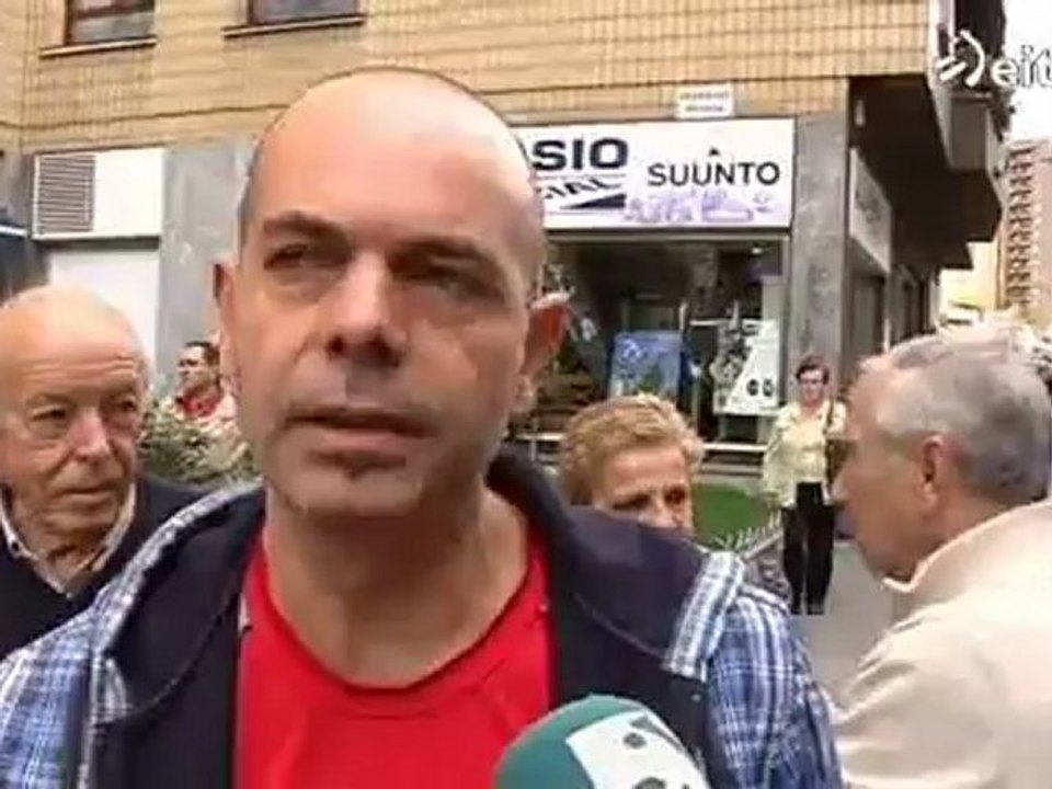 Mata a puñaladas a un hombre y hiere a otros 6 en Santutxu: Testigos nos relatan lo ocurrido