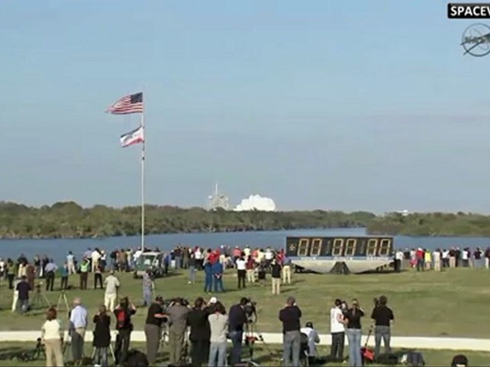 [STS-133] Launch Replays