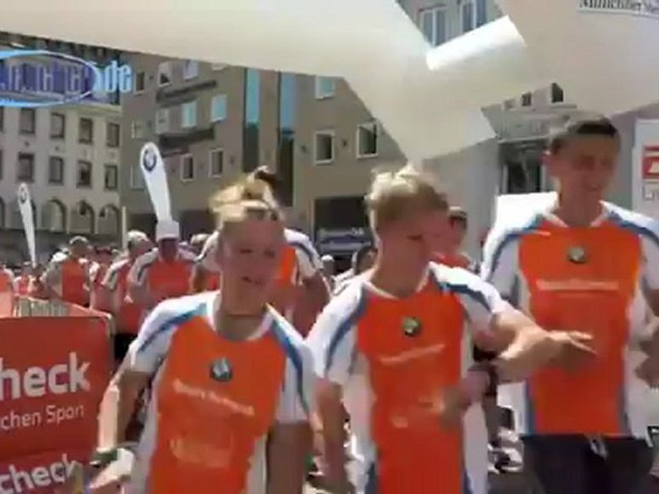 34. SportScheck Stadtlauf München: Start 10km  2012 Gruppe 2