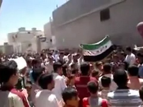 Syria فري برس ادلب حزانو جمعة واثقون بنصر الله 29 6 2012 Idlib