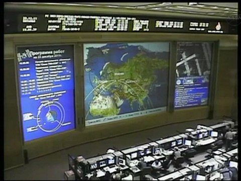 [ISS] Entire View of Expedition 30 Docking to Station in Soyuz TMA-03M