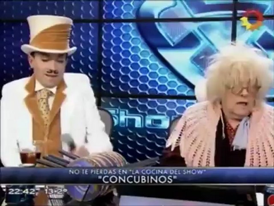 Bailando 2012  Liz Solari la rompió con un reggaeton jugado y muy sensual