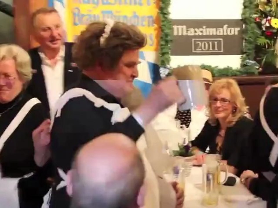 Maximator Anstich 2011 @ Augustinerkeller mit Richard Süßmeier am 14.03.2011