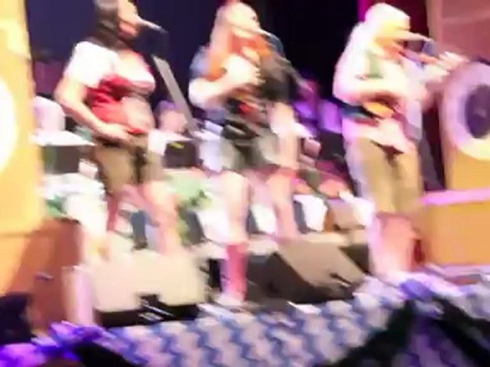 Triumphator Anstich 2011, die Damischen Ritter & d'Raith Schwestern