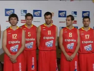 La selección española de baloncesto comienza su mes olímpico