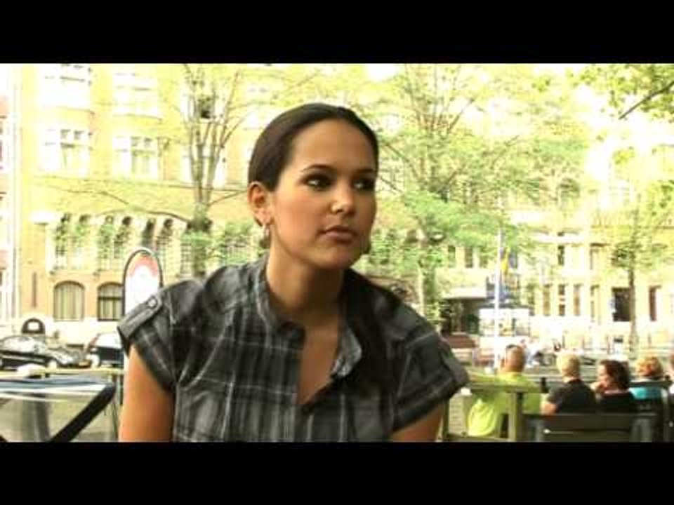 EliZe vertelt het verhaal van Can't You Feel It