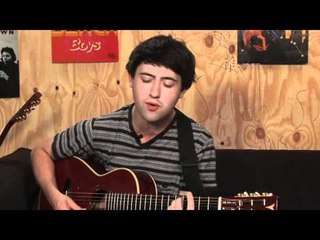 Lowlands sessions - Villagers play Home