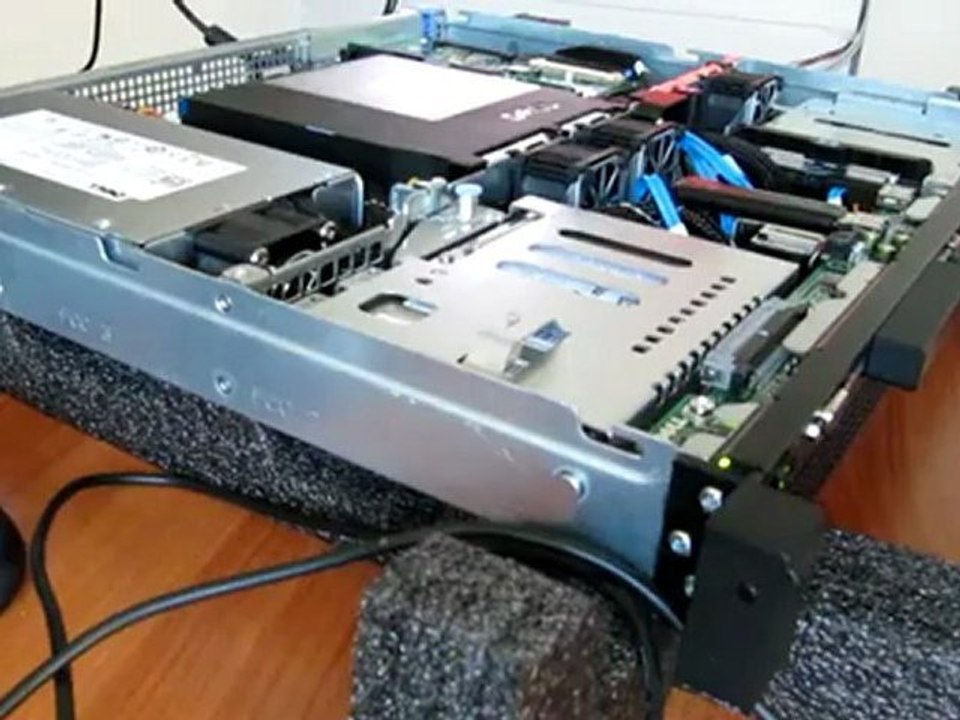 Dell R210 Web Sunucu