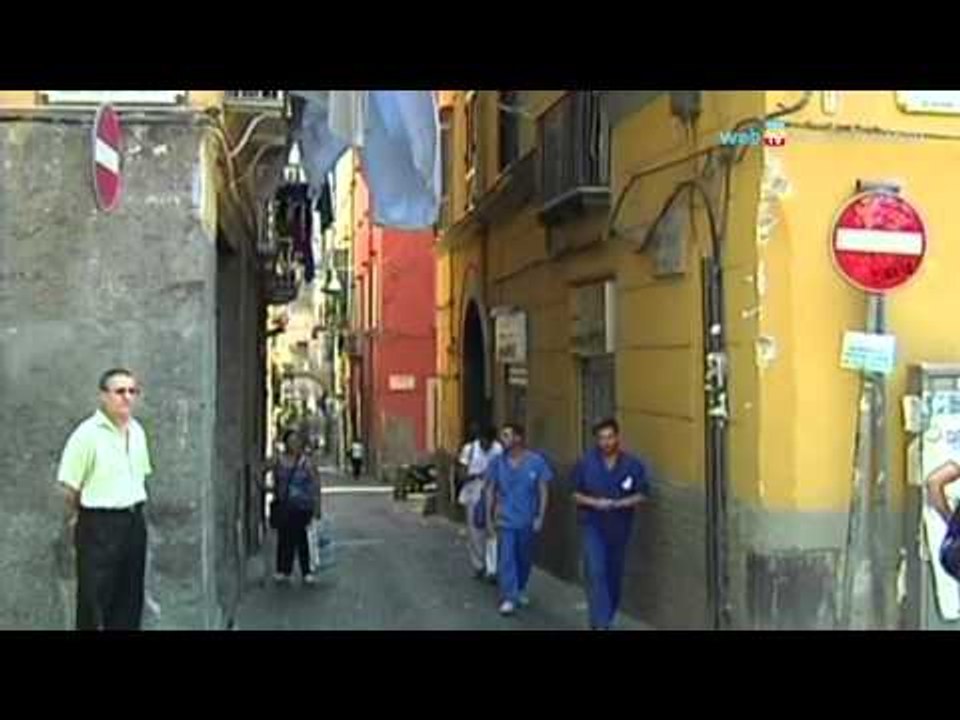 Napoli - Al via la Ztl estiva e da luglio telecamere al Centro Antico (29.06.12)