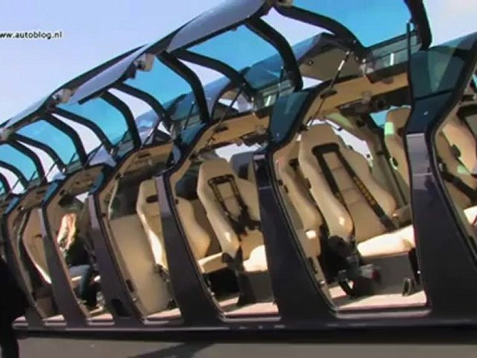 Superbus.