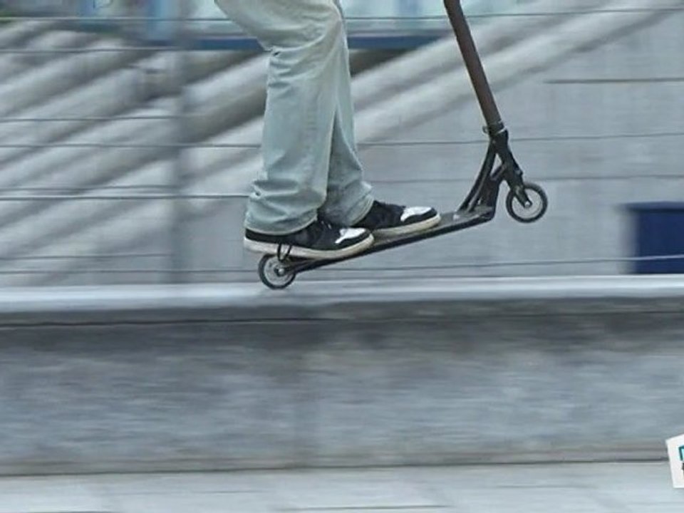 Trotinette Freestyle: le manual parfait