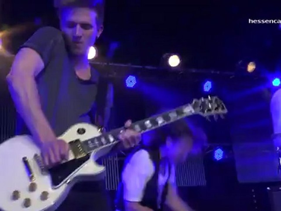 SURVEY im Polzeibistro