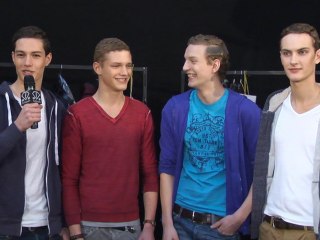 Z Zegna Men Backstage and Show in 3D! | FashionTV