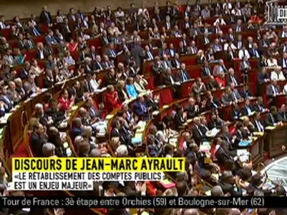 Ayrault rassure les fonctionnaires