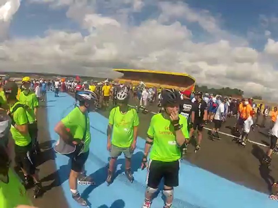 Les Chtiovs parade 1ère partie  24 heures du mans roller juin 2012