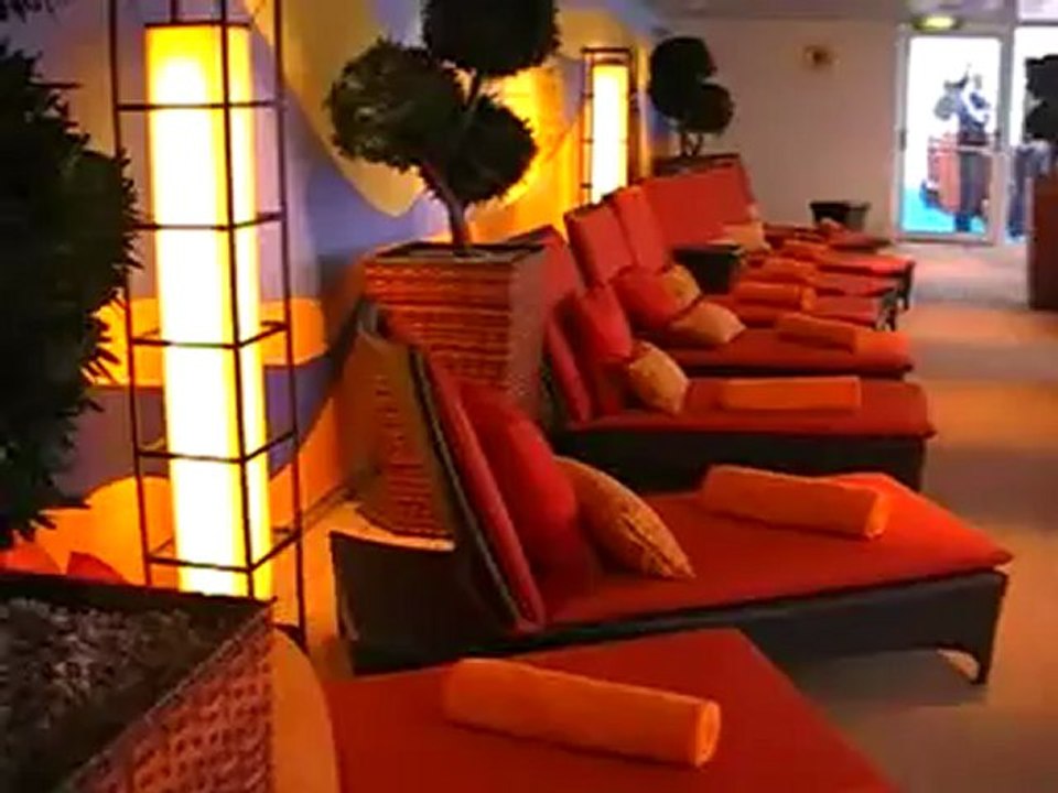 AIDAblu Hamburg Sauna Hafen AIDA kreuzfahrten AIDAblue Film Video Clubschiff