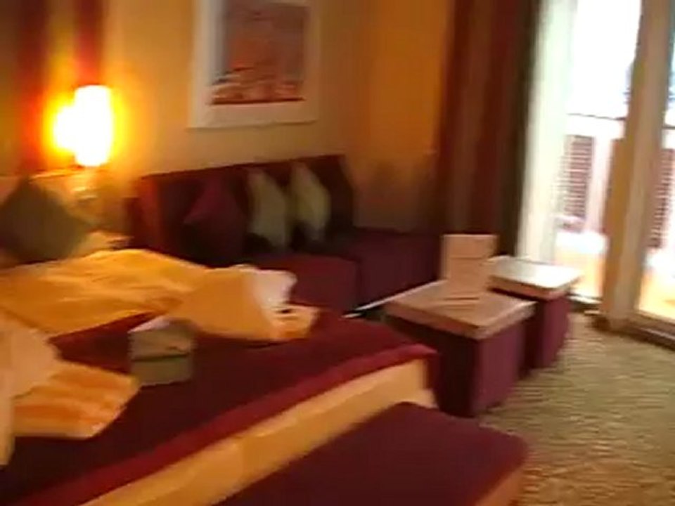 AIDAblu Hamburg Hafen AIDA kreuzfahrten AIDAblu Junior Suite SD Fotos Bilder Clubschiff