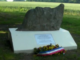 Pontpoint (Oise)  lieu du crash du B17 "Ensign Mary" 42.31648