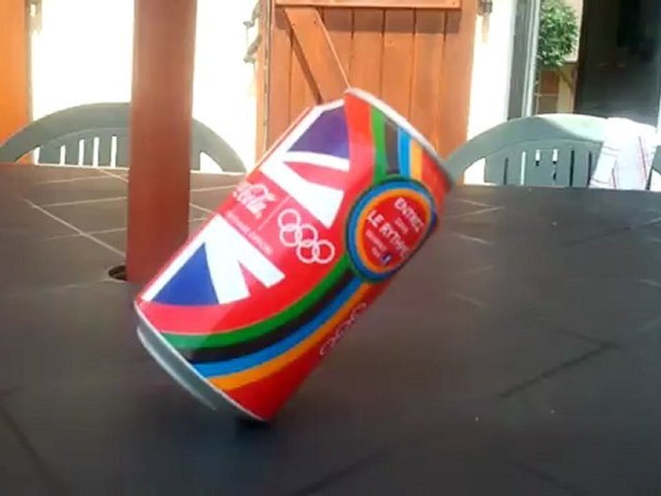 equilibre cannette coca