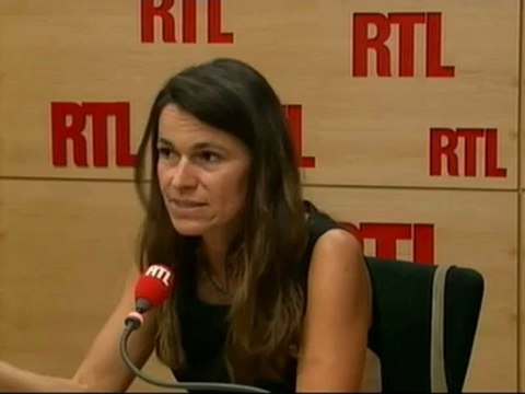 Faut-il étendre la redevance aux écrans quand il n'y a pas de télévision ? , s'interroge la ministre de la Culture Aurélie Filippetti