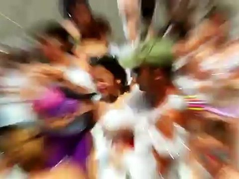 300612 Festa escuma i torneig de dominó dins les festes de l'AA.VV del barri de la Plana de Sant Andreu de la Barca