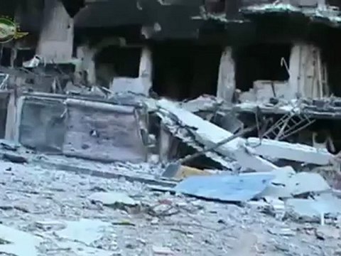 Syria فري برس حمص حي القصور بحمص احترق بلكامل ولم يبقى من الحي شيئ 30 6 2012 Homs