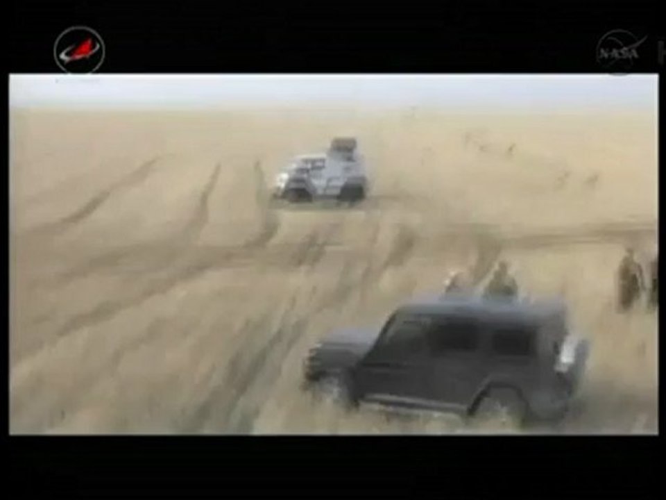 [ISS] Expedition 30 Landing Views From Helicopter