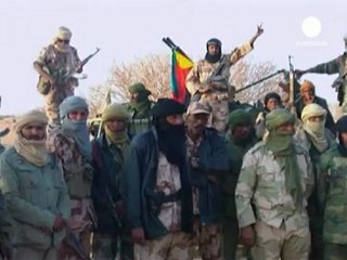 Mali: Ansar Dine distrugge i mausolei di Timbuctù