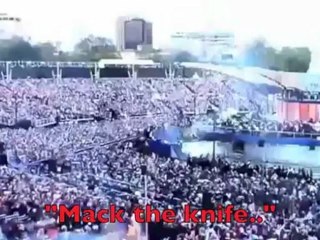 Robbie Williams  Gary Barlow (Pray   Diamond Jubilee tribute)