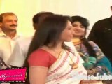 Hot Rani Mukharji at Esha's Wedding Ceremony