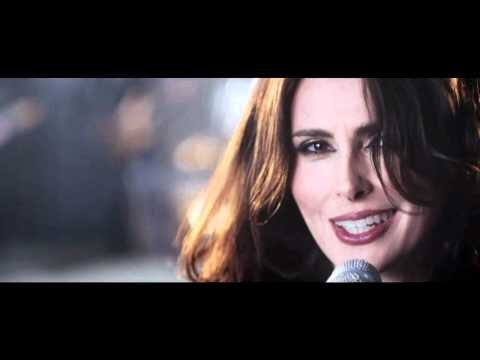 Within Temptation vertelt het verhaal van Faster