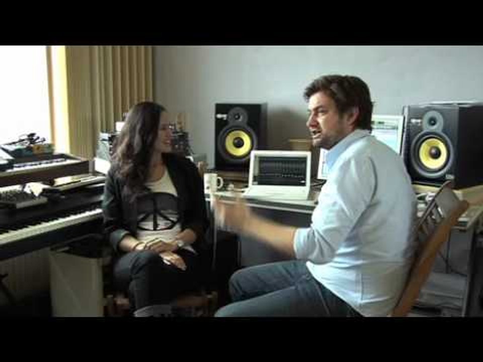 Het verhaal van Too Bright van Charlene