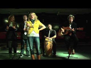 Laura Vane & The Vipertones - Sugar Fix (Live)