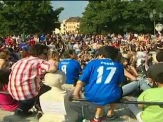 italia spagna maxischermo al plebiscito