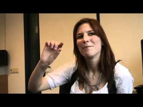 Charlotte Wessels van Delain vertelt het verhaal van April Rain