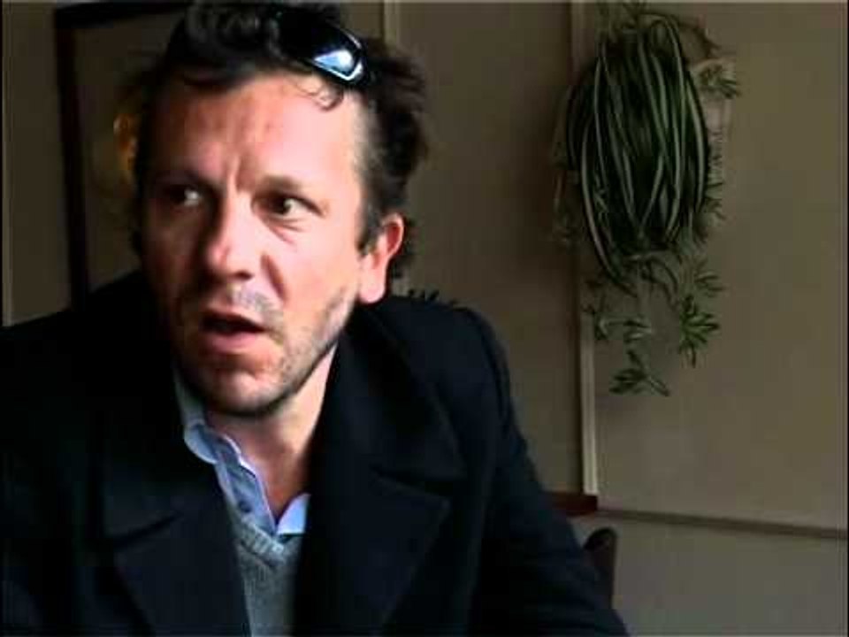 dEUS interview - Tom Barman 2008 (deel 2)