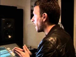 In de Studio bij Don Diablo voor een uitleg van Respect Doesn't Pay The Bills