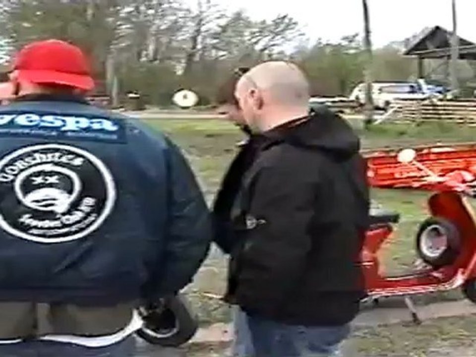 NIAGARA SCOOTER RALLY 2002 - UK scooterists on tour