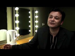 Depressive mail conversation inspires Manic Street Preachers