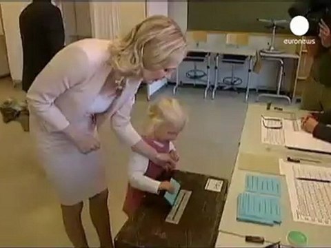 Olafur Grimsson réélu en Islande (résultats partiels)