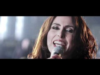 Lowlands spotlight: Within Temptation zet in op totaalkunstwerk